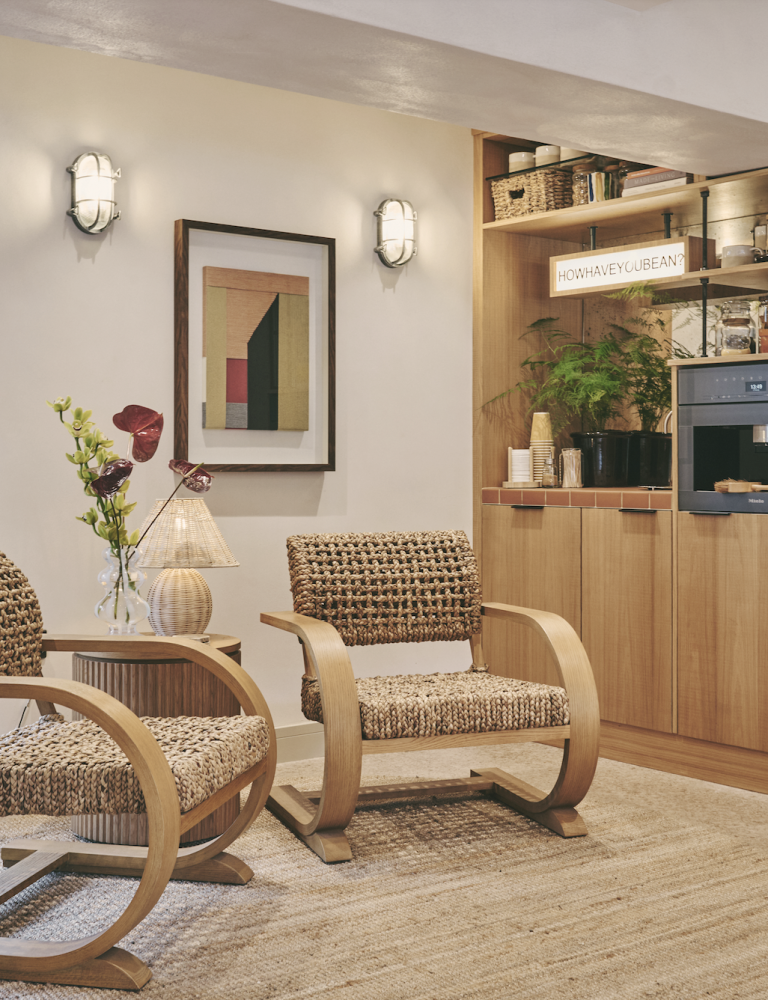 Commercial Motorhome Space